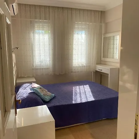 Lovely Sea View 2br Апартаменты